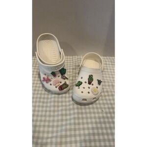 Crocs for Kids Size J1. White In Color Includes Charms. Great Condition